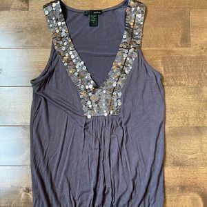 V neck top